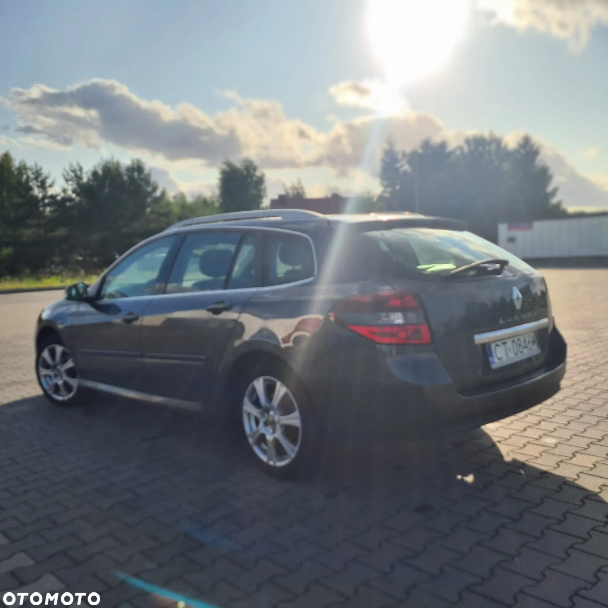 Renault Laguna 1.5 dCi Expression - 8
