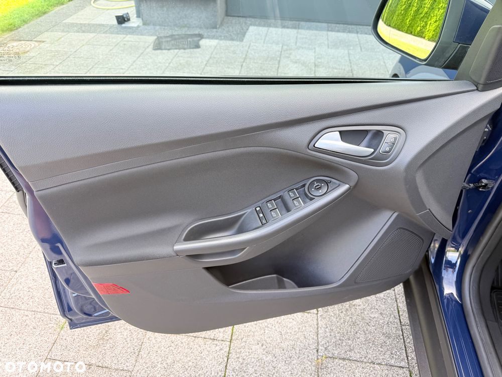 Ford Focus - 7