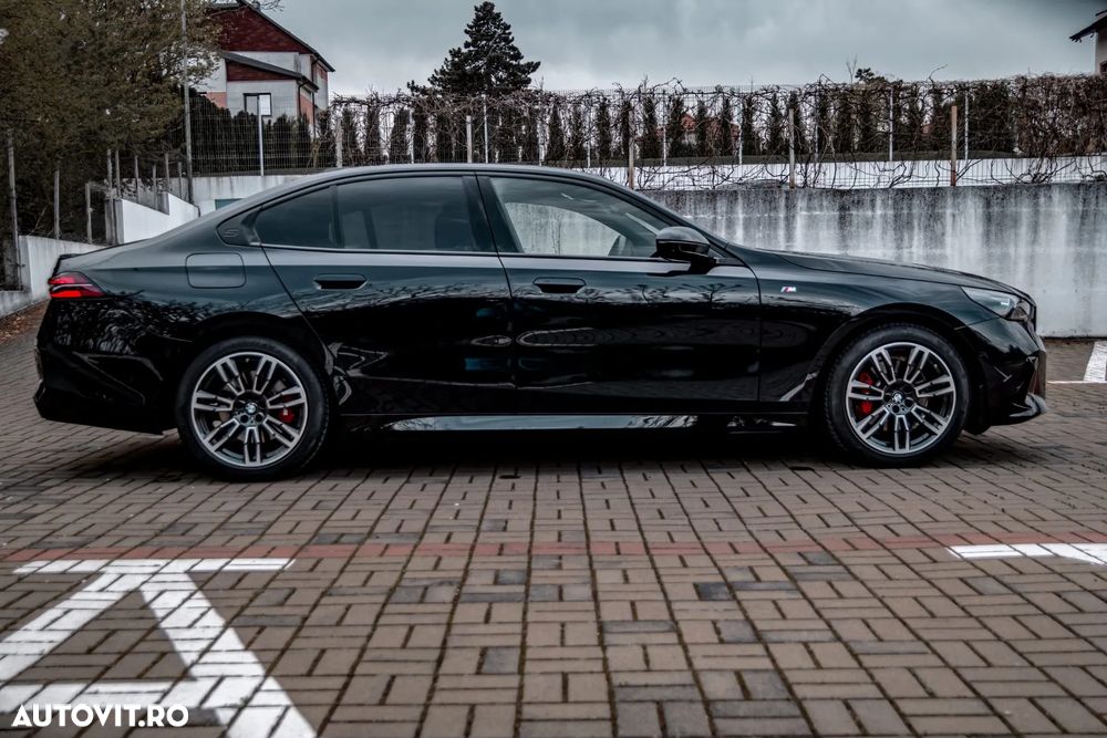 BMW 5 Series 2023 — imagine 12