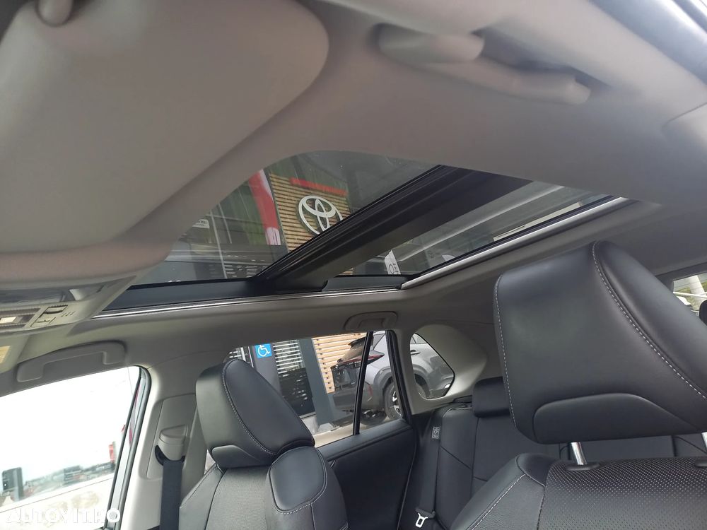 Toyota RAV4 - 19