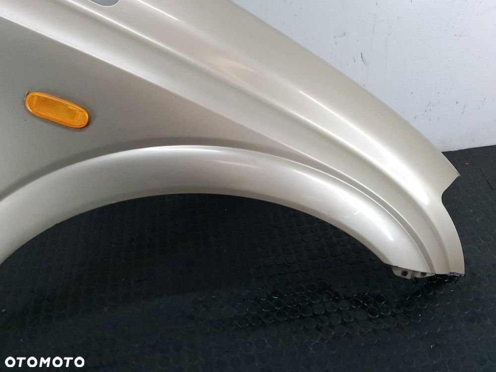 BŁOTNIK PRAWY PRZÓD SSANGYONG KYRON EA0 - 4