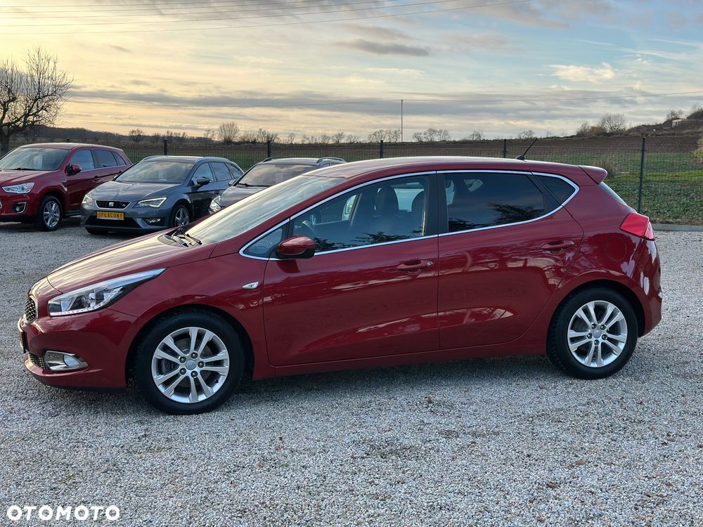 Kia Ceed 1.6 CRDi 128 ISG Edition 7 - 3