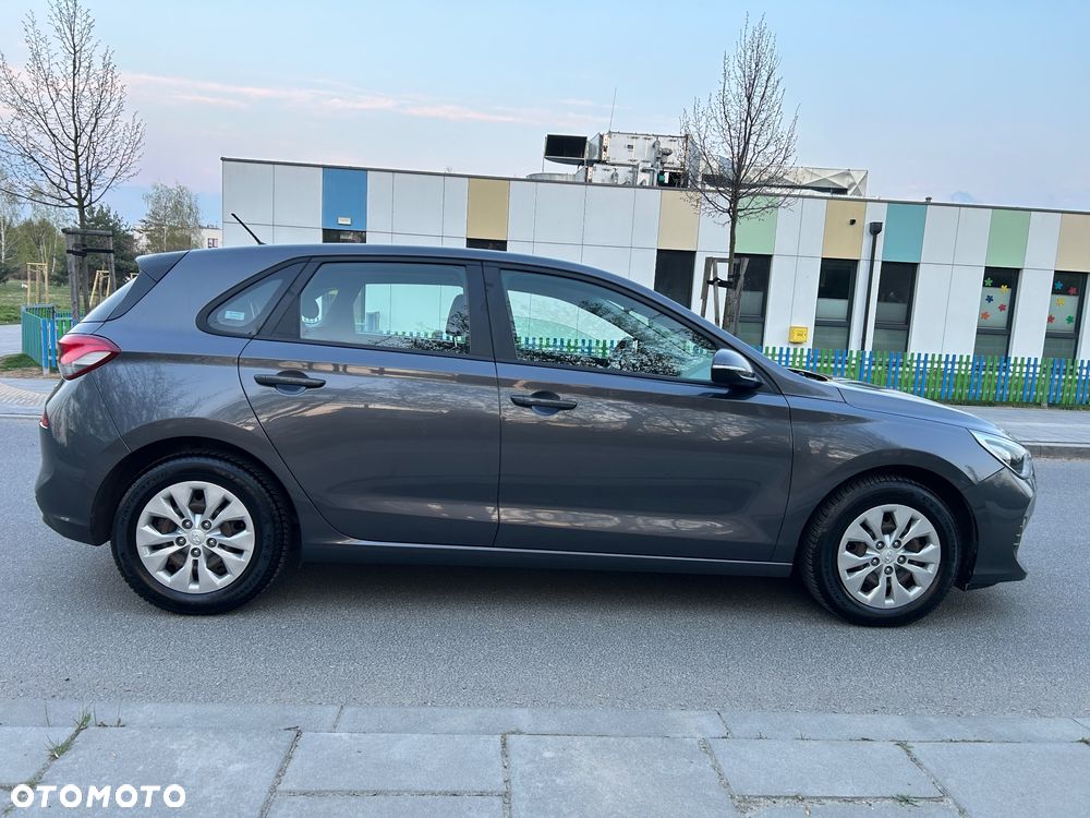 Hyundai i30 1.4 Classic + - 7