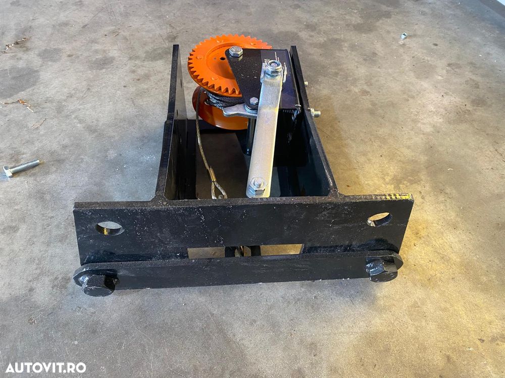 Suport Roata de rezerva Schmitz cu troliu - 3