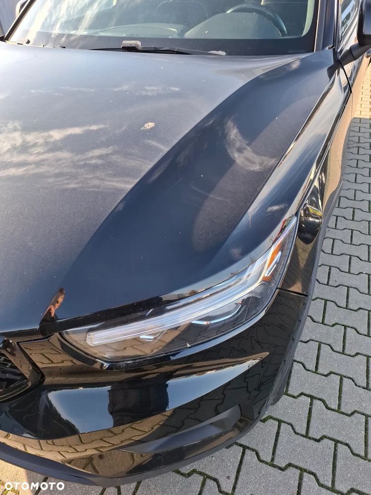 Volvo XC40 zderzak tyl kod lakieru 019 - 6