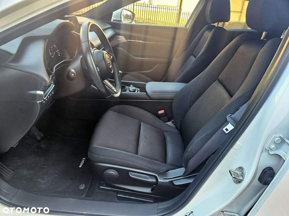 Mazda 3 SKYACTIV-D 1.8 SELECTION - 22