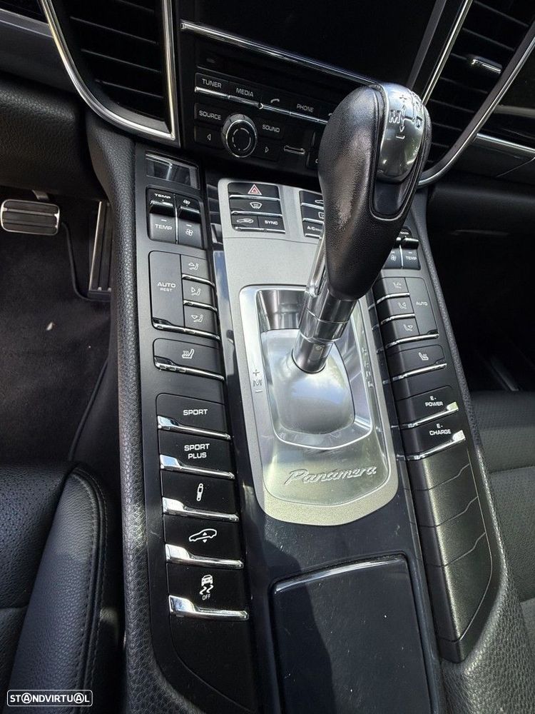 Porsche Panamera S E-Hybrid - 17