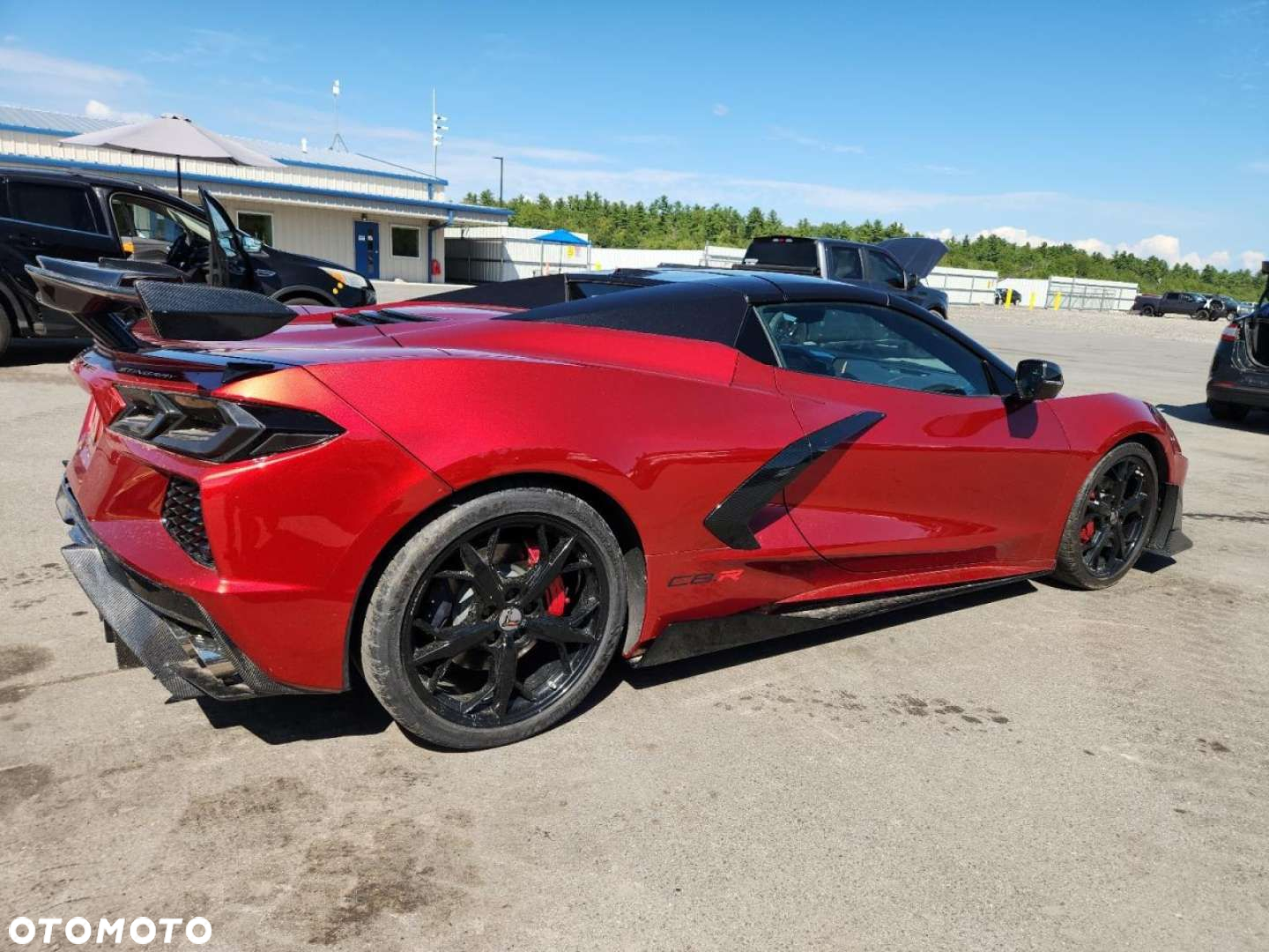 Chevrolet Corvette - 4