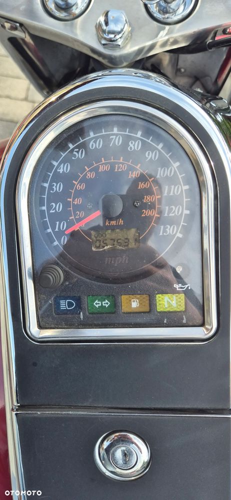Suzuki VL 1500 Intruder LC - Boulevard C90 - 10