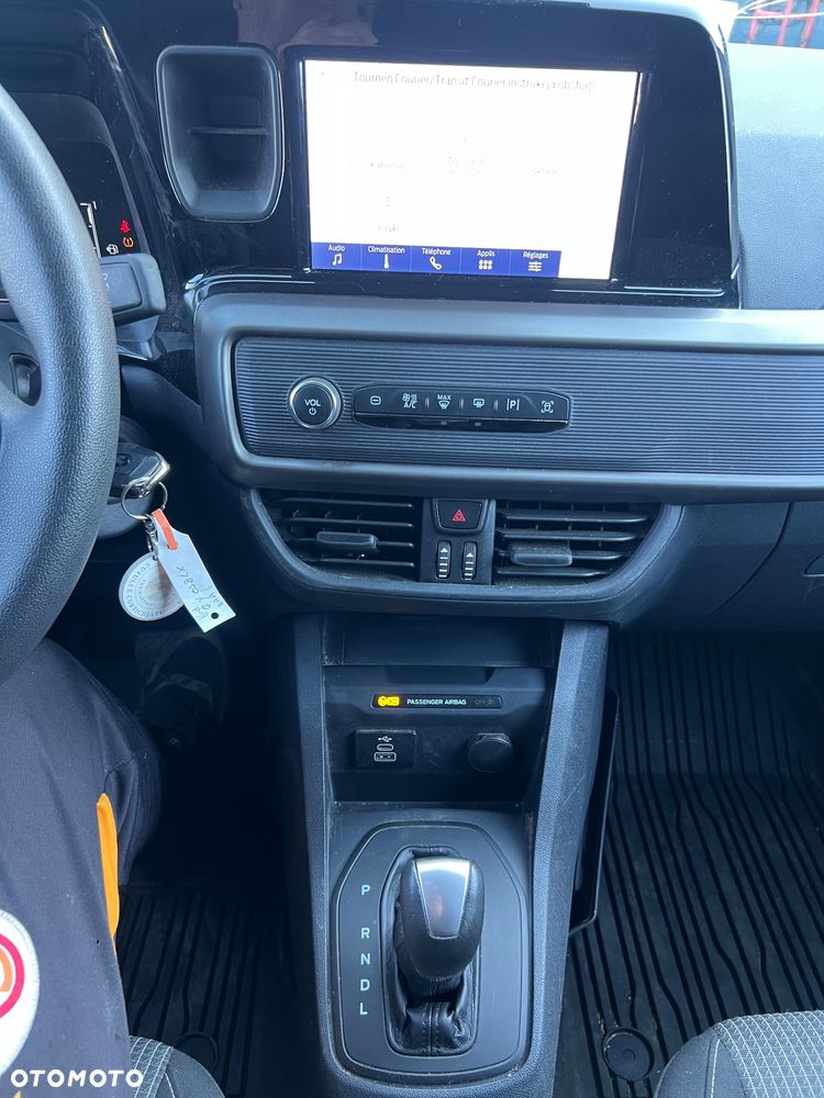 Ford Transit courier automat - 26