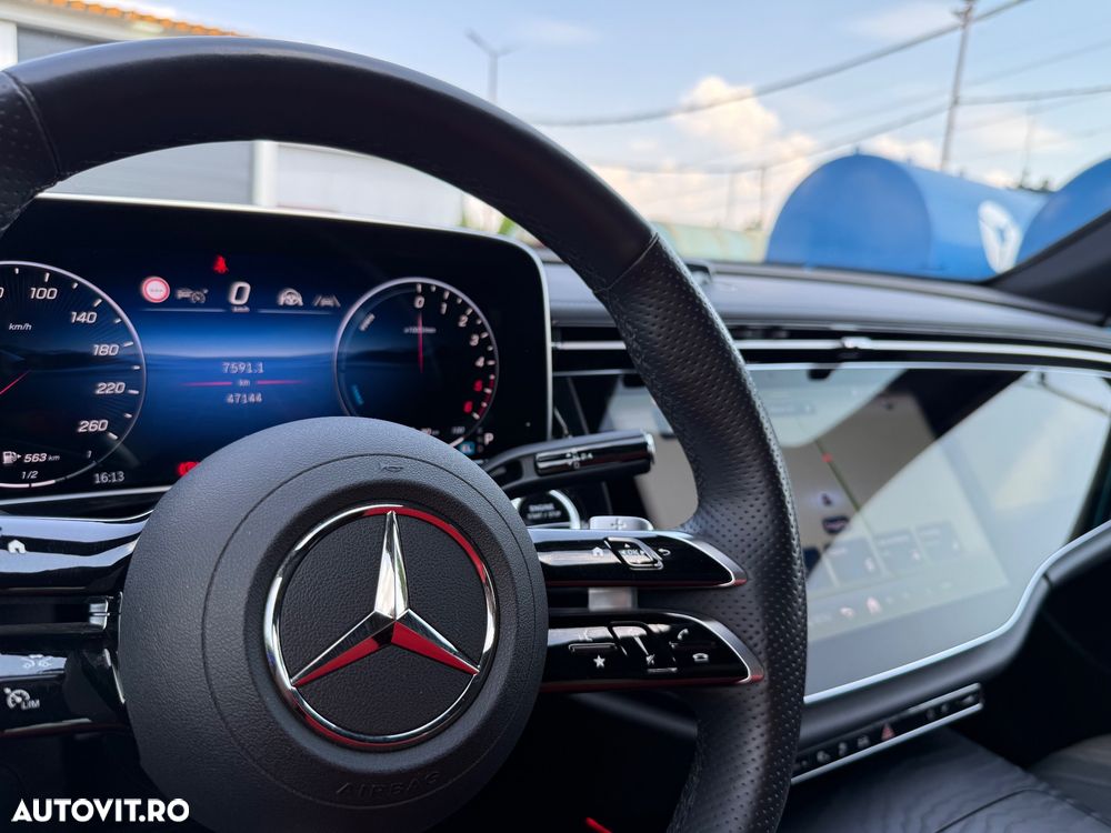 Mercedes-Benz E - 11