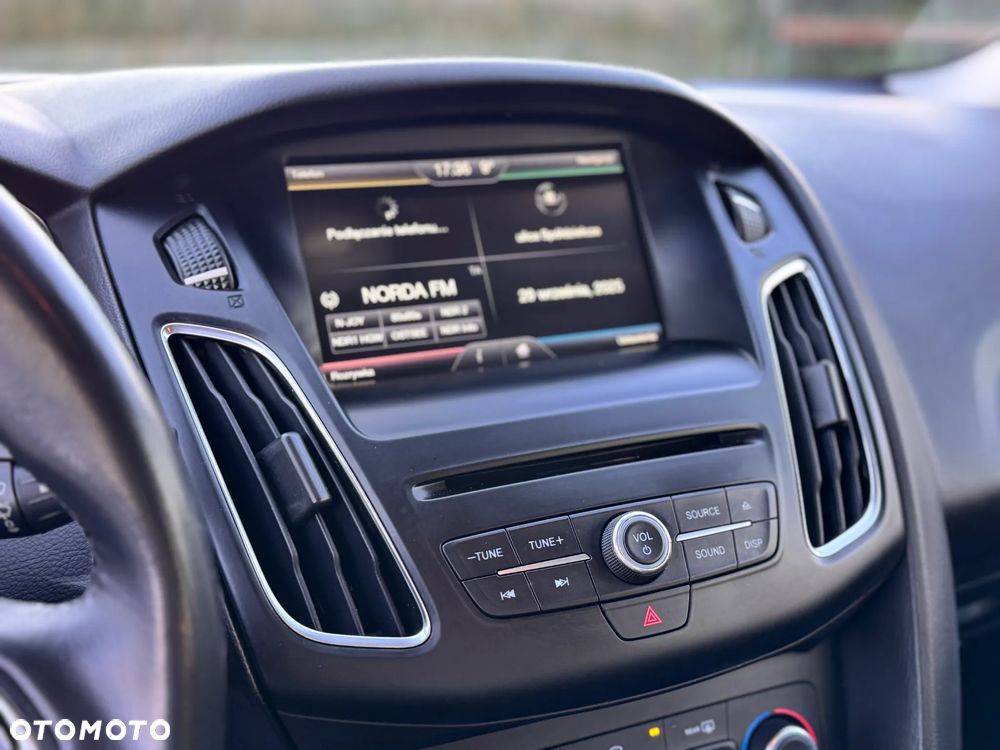 Ford Focus 1.5 TDCi Trend - 21