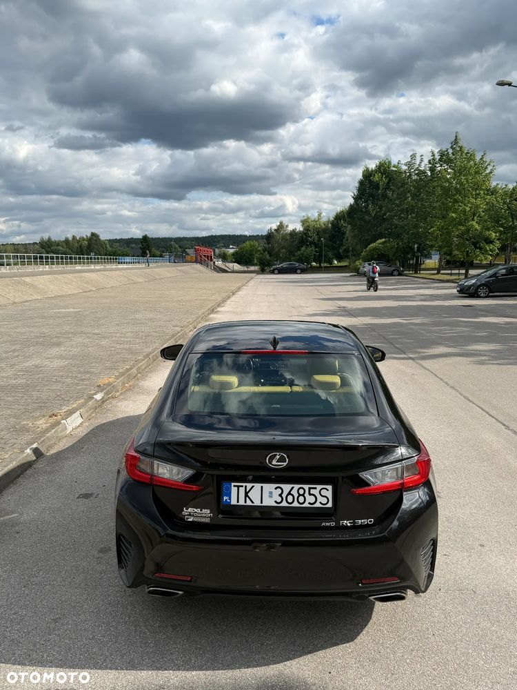 Lexus RC - 23