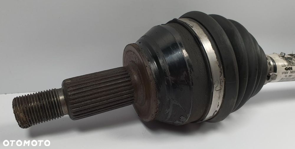 PÓŁOŚ PRAWA PRAWY PRZÓD DISCOVERY SPORT L550 2.0 D - 2