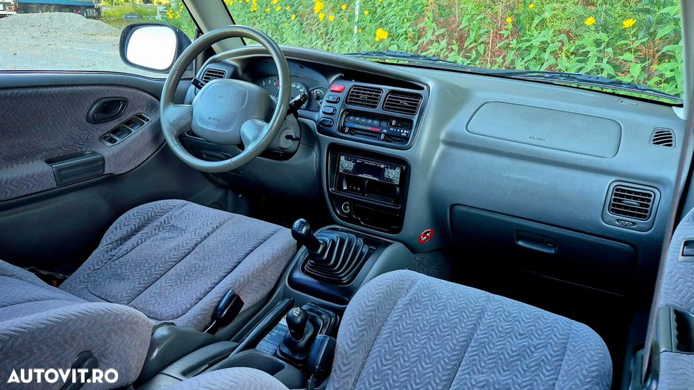Suzuki Grand Vitara 2.0 TD Club - 7