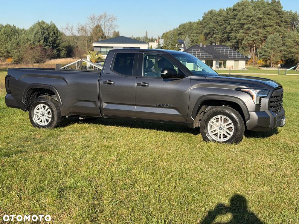 Toyota TUNDRA - 1