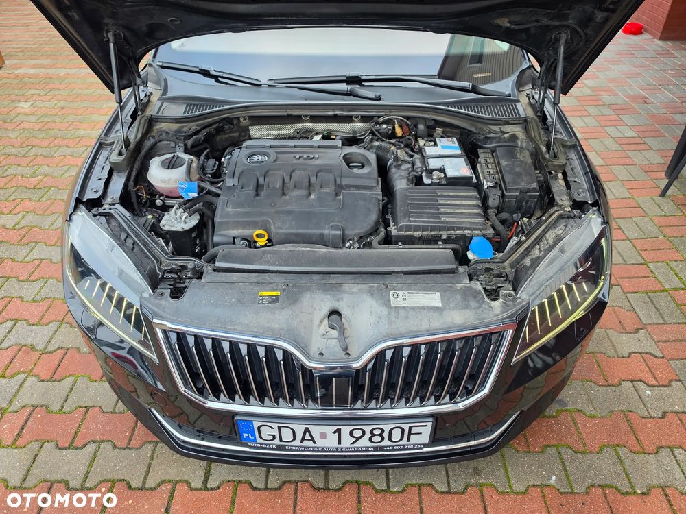 Skoda Superb 2.0 TDI DSG Premium Edition - 11