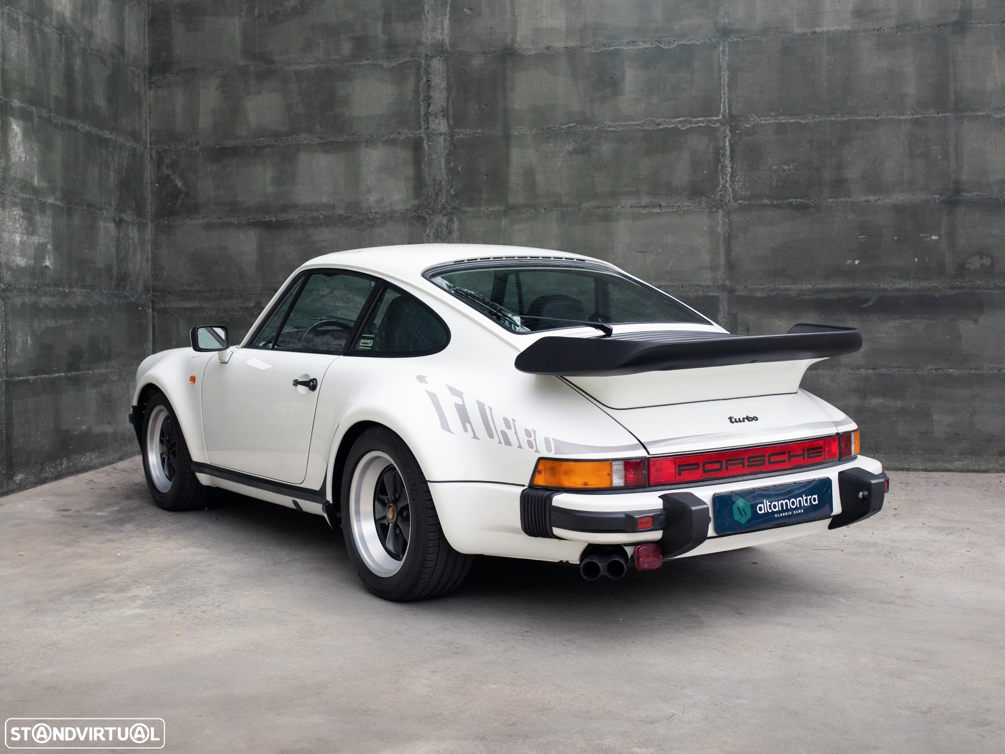 Porsche 911 Série G 930 Turbo - 6