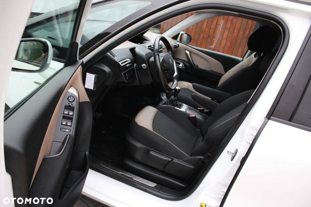 Citroën C4 Grand Picasso 1.6 THP Exclusive - 6