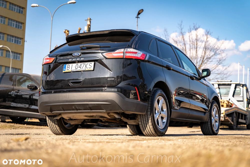 Ford Edge - 8