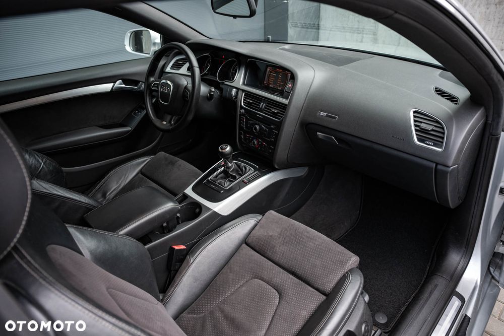 Audi A5 Coupé 2.0 TFSI - 12