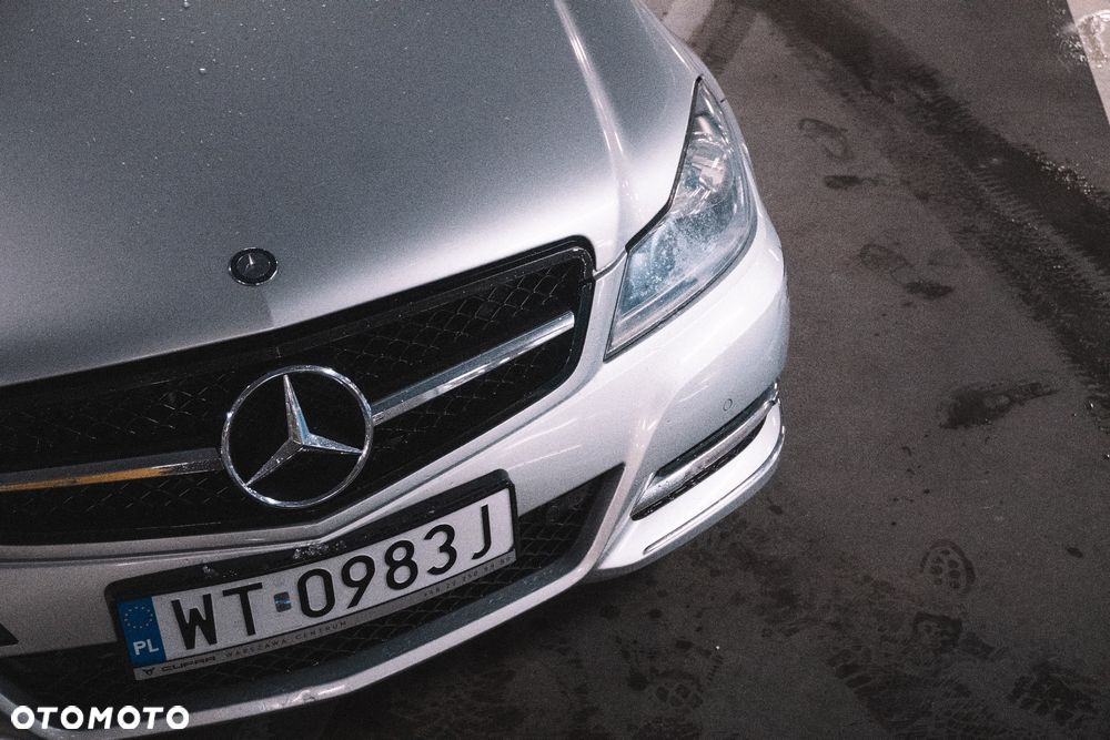 Mercedes-Benz Klasa C 180 BlueEFFICIENCY 7G-TRONIC - 12