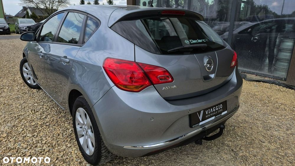 Opel Astra 1.4 Turbo Selection - 4