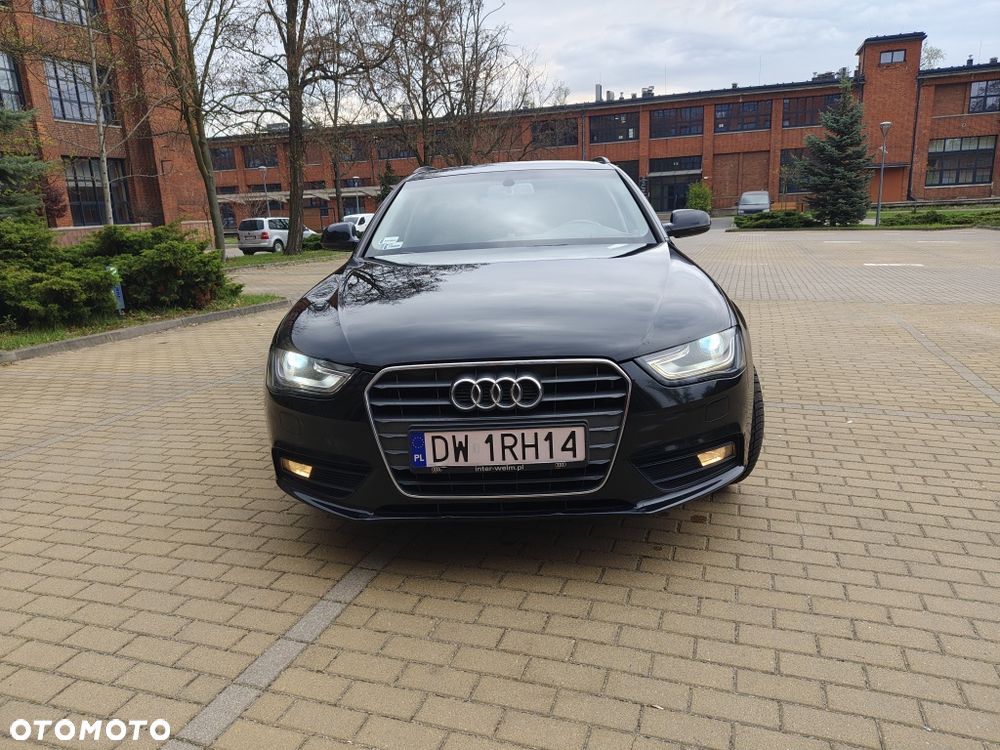 Audi A4 Avant - 4