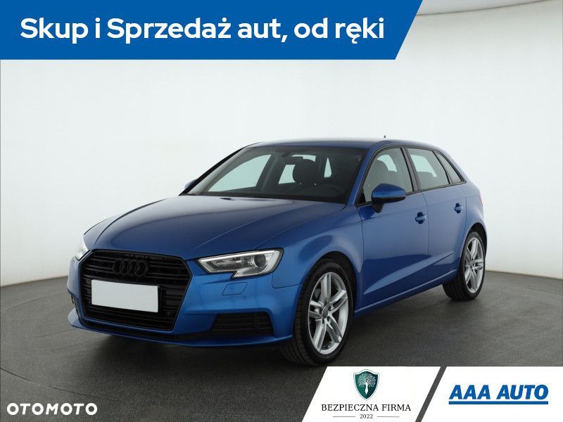Audi A3 Sportback - 3