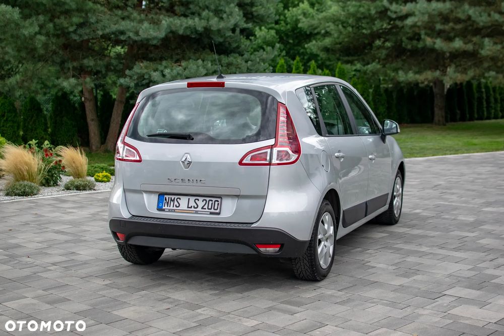 Renault Scenic - 2