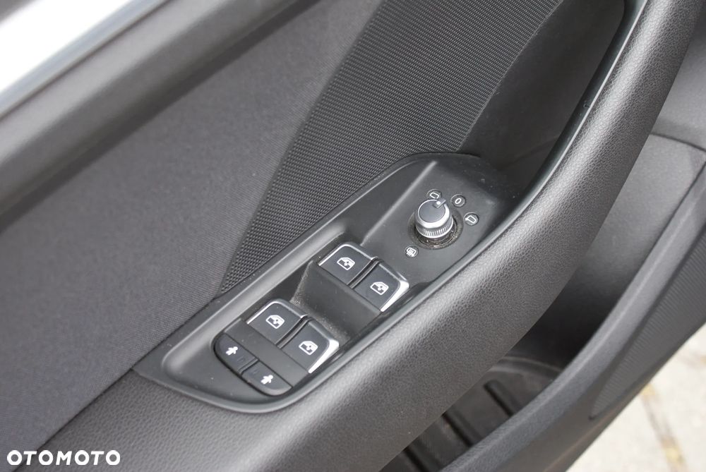 Audi A3 Sportback - 4