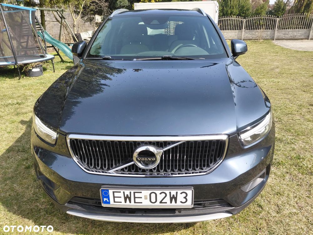 Volvo XC 40 T2 Essential - 4