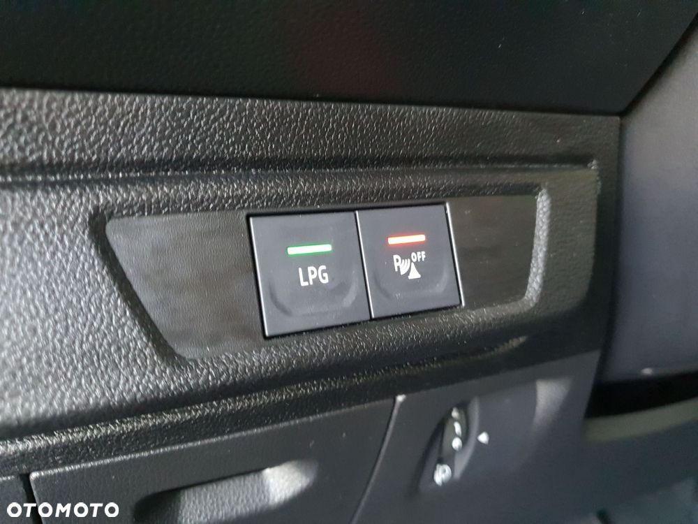 Dacia Sandero 1.0 TCe Laureate S&S - 11