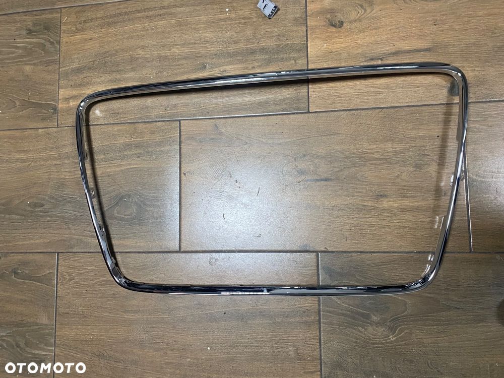AUDI Q7 4L LIFT 12-16 RAMKA GRILL ORG - 2