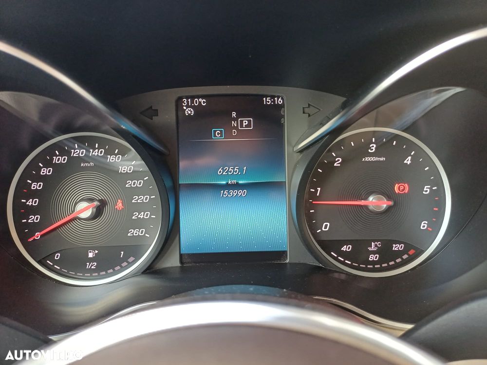 Mercedes-Benz GLC 220 d 4MATIC - 16