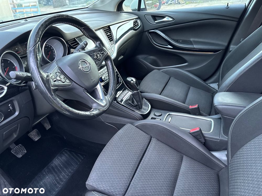Opel Astra 1.6 BiTrb D (CDTI) Start/Stop Sports Tourer Business - 11