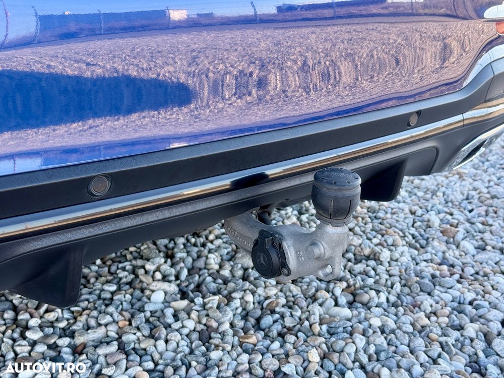 Mercedes-Benz GLC - 21