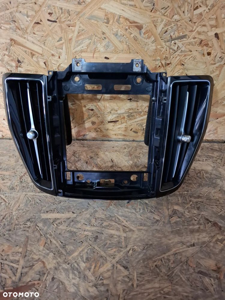 volvo xc60 II kratka nawiewu 31417738 347692 31417691 - 1