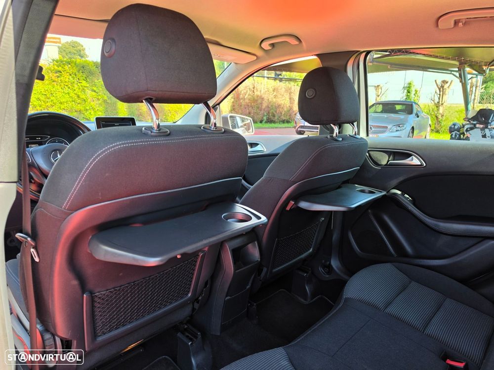 Mercedes-Benz B 180 d Style Aut. - 17