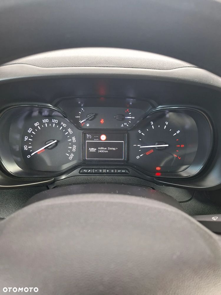 Toyota Proace City Verso 1.5 D-4D Business - 11