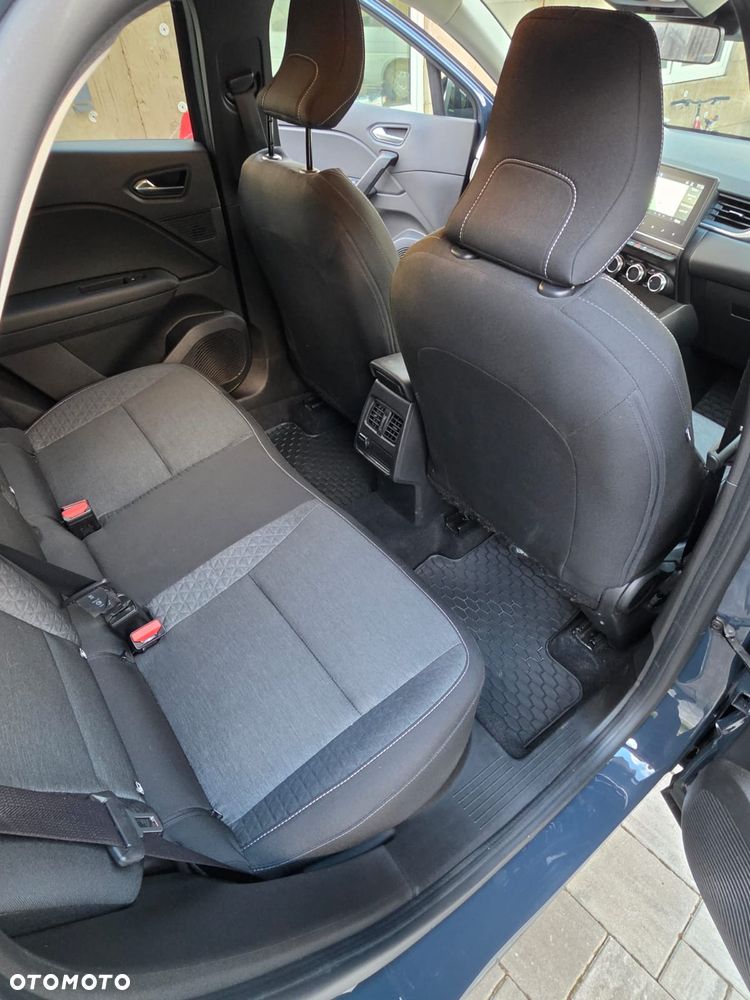 Renault Captur - 19