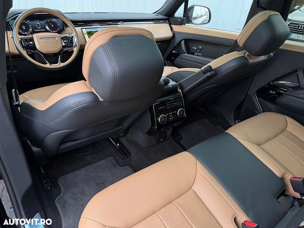 Land Rover Range Rover Sport 3.0 I6 D250 MHEV Dynamic SE - 16