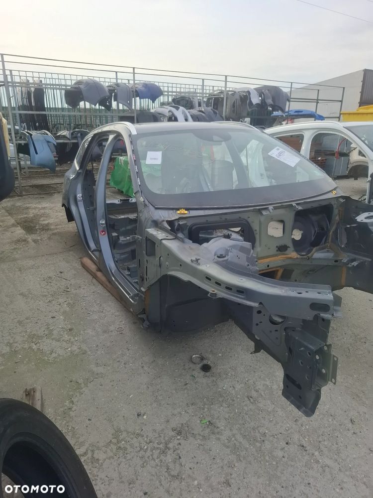 Volvo XC60 II Cała karoseria ćwiartka przod tył szyby komplet kod lakieru 714 - 2