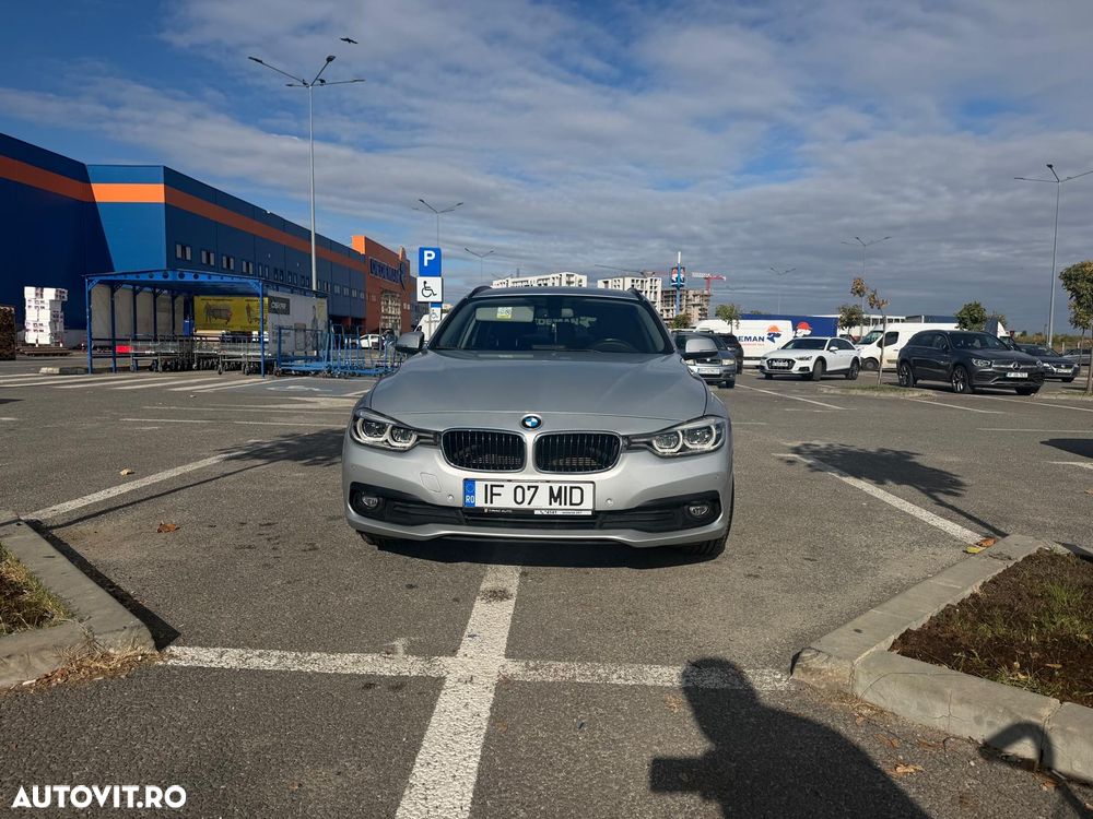 BMW Seria 3 2019 — imagine 12