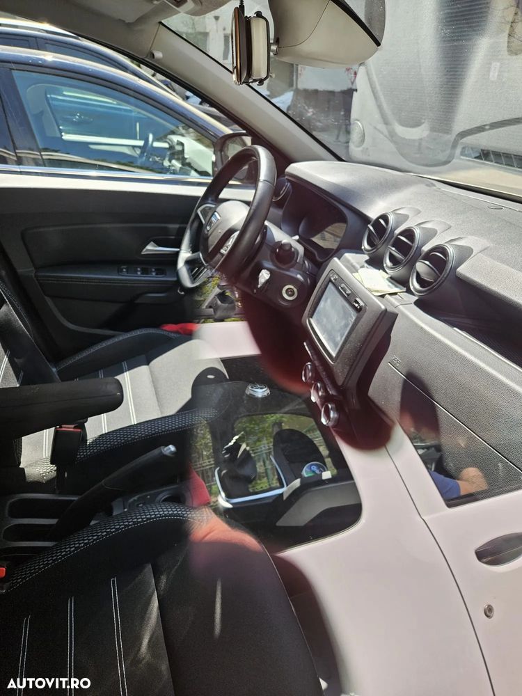 Dacia Duster 1.6 SCe Prestige jante 16" - 3