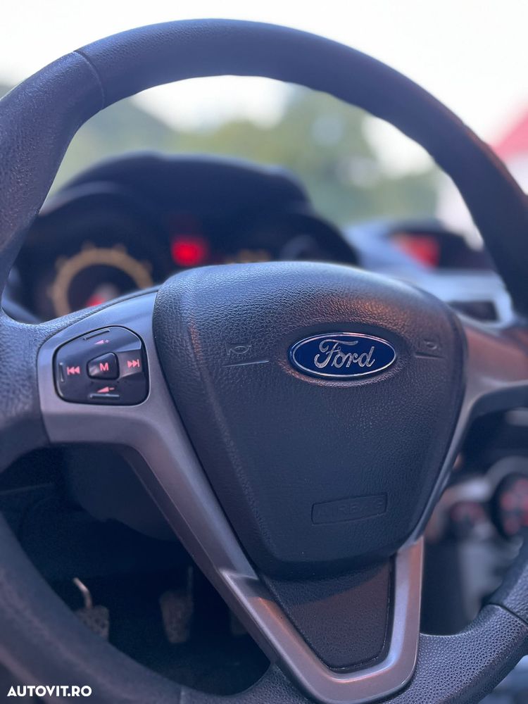Ford Fiesta 1.25i Trend - 5