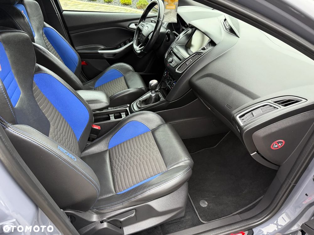 Ford Focus 2.0 TDCi ST-2 - 27