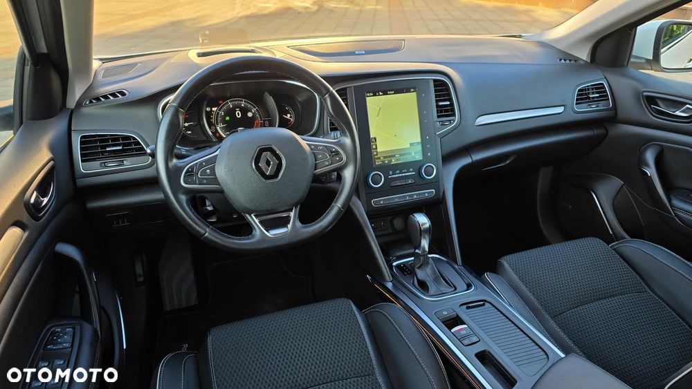Renault Megane ENERGY TCe 130 EDC BOSE EDITION - 10