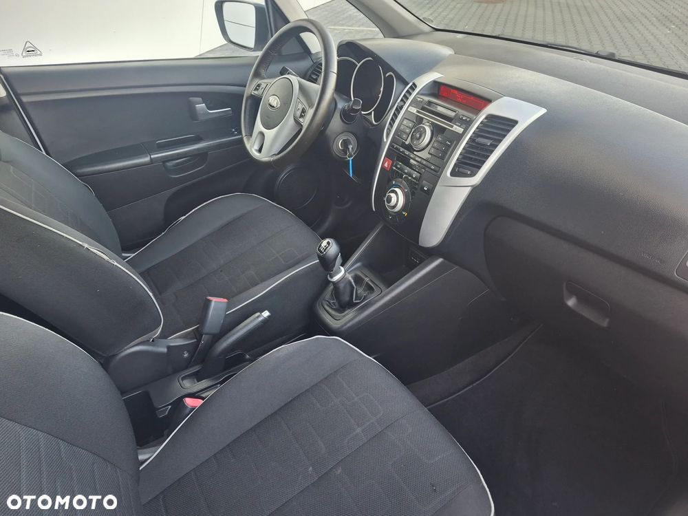 Kia Venga 1.4 CRDi 90 Attract - 18