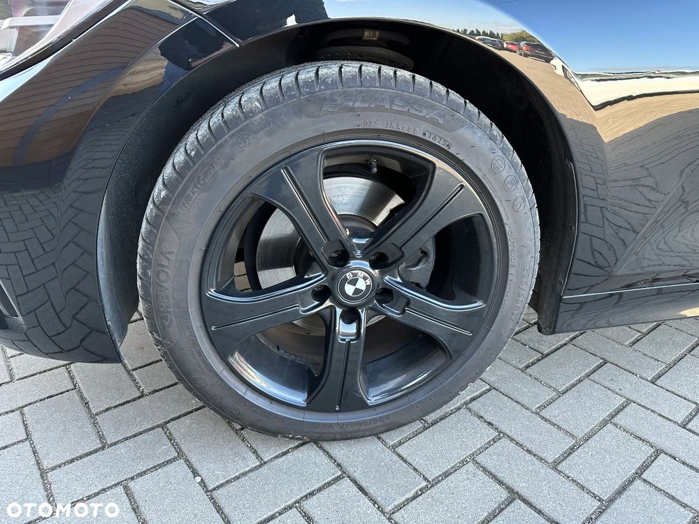 BMW Seria 3 - 34